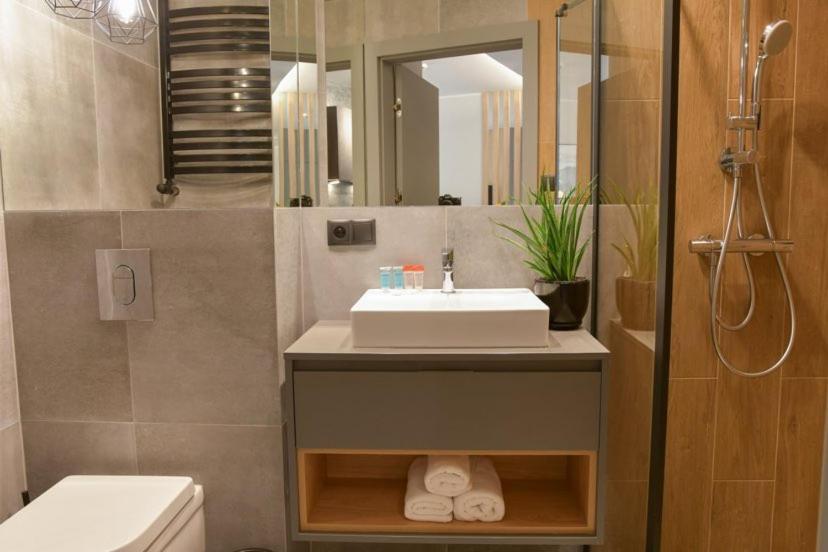 Apartament Prywatny Stone Hill Rackiewicz Z Basenem Szklarska Poręba Esterno foto